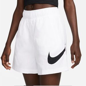 Women Nike shorts